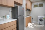 Binjai 8 by Plush