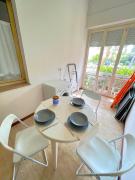 Trilo Stefano in residence con piscina, vicino al mare