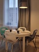 City Inn River view 2 Bedroom apartment with parking