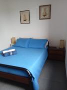 Suíte a 360m da Enseada Posto 9 dos Bombeiros