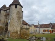 Maison de Bourg Rénovée avec Jardin et Salle de Jeux à Levroux - FR-1-591-204