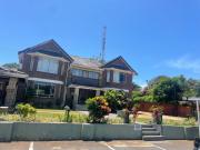 Hilltop Manor Bed and Breakfast