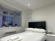 Modern Apartment in Luton town Centre