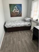 Macs Belfast Single bedroom