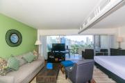 Ilikai Tower 1205 City View 1BR