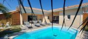 Villa piscine proche plages