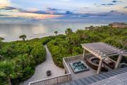 Beachfront,V Private, 360 Views, Sunsets, Hottub