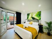 Charming 1BR Granny Flat Conveniently Located near Knox Shopping Center