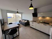 Superbe T2 avec grande terrasse et parking, proche mer - FR-1-701-73