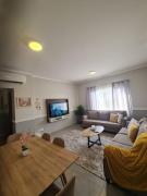 Grandeur Sunrise Apartments