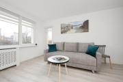 Elegant Apartment in the centre of Gdynia by Renters