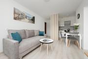 Elegant Apartment in the centre of Gdynia by Noclegi Renters