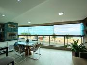 Apartamento De frente ao mar, linda varanda com churrasqueira