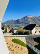 View Point Lake and Mountains