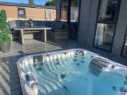 Ailsa Lodge with Hot Tub Ailsa Lodge with Hot Tub