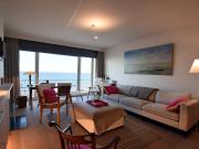 Apartment in Zeedijk with Sea View