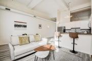 CozySuites - 2BR with Direct Skybridge Access #11