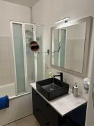 Appt entier MONPARNASSE avec TERRASSE et PARKING