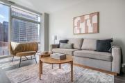 Streeterville 1br w indoor pool nr Navy Pier CHI-996