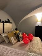 Home dentro il teatro