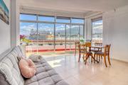 Spacious Penthouse with King-size bed, Huge terrace, Ocean & Teide view