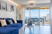 3-bedroom apartment sea view terrace and parking