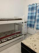 Apto em Ubatuba divisa com a Praia de Itagua e facil acesso as praias fica ao lado do Atacado Tenda na rodovia Rio Santos