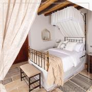 Melissothea Stone Suites