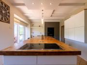 Maison de charme à la campagne avec terrasse et grand espace extérieur - FR-1-585-76