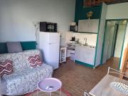 La Désirade I, Studio mezzanine, centre port