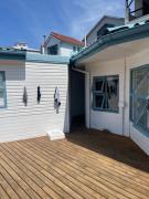 Top Herolds Bay