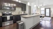 Landing Modern Apartment with Amazing Amenities (ID5987X04)