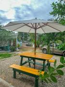 Shades of Summer Apartments in Negril with kitchen