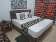 Larns Villa Hotel & Apartment