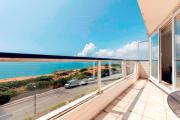 SOUTHBOURNE SANDS by BOURNECOAST - A Clifftop Apartment with Balcony and SEA VIEWS Just Minutes from Sandy Beaches - FM1410