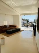 712 - SOHO PV Best Rooftop View