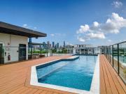 Brisbane Luxury Gabba Apartment