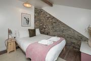 Top Llanelltyd