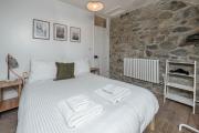 Top Llanelltyd