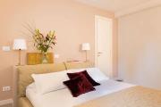 Venice Gold room