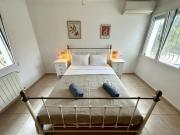 Casa Maria Granadella, three bedroom villa with private pool