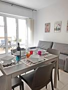 Top Chiavari