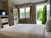 Top Sherbrooke