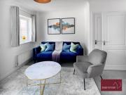 Wokingham - 2 Bedroom House - With Garden Wokingham - 2 Bedroom House - With Garden