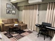 Cozy Spacious Hotel Type Condo with PS5 Smart TV and WiFi