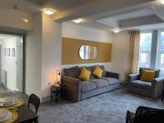 Westminster-3 Bdrm 1 EnSuite Fab for contractors 2-5 Bath Free Parking Wi-Fi