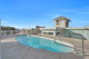 Tybee Wishes: 2 Bed 2 Bath Condo w rooftop Pool