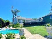 North Breeze Retreats