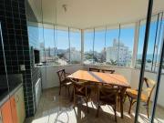 Apartamento com varanda e vista para o mar 1