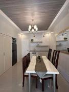 Japandi Home A - Fully Aircon, WIFI, Hot shower, 24hGuard, Center, near Malls